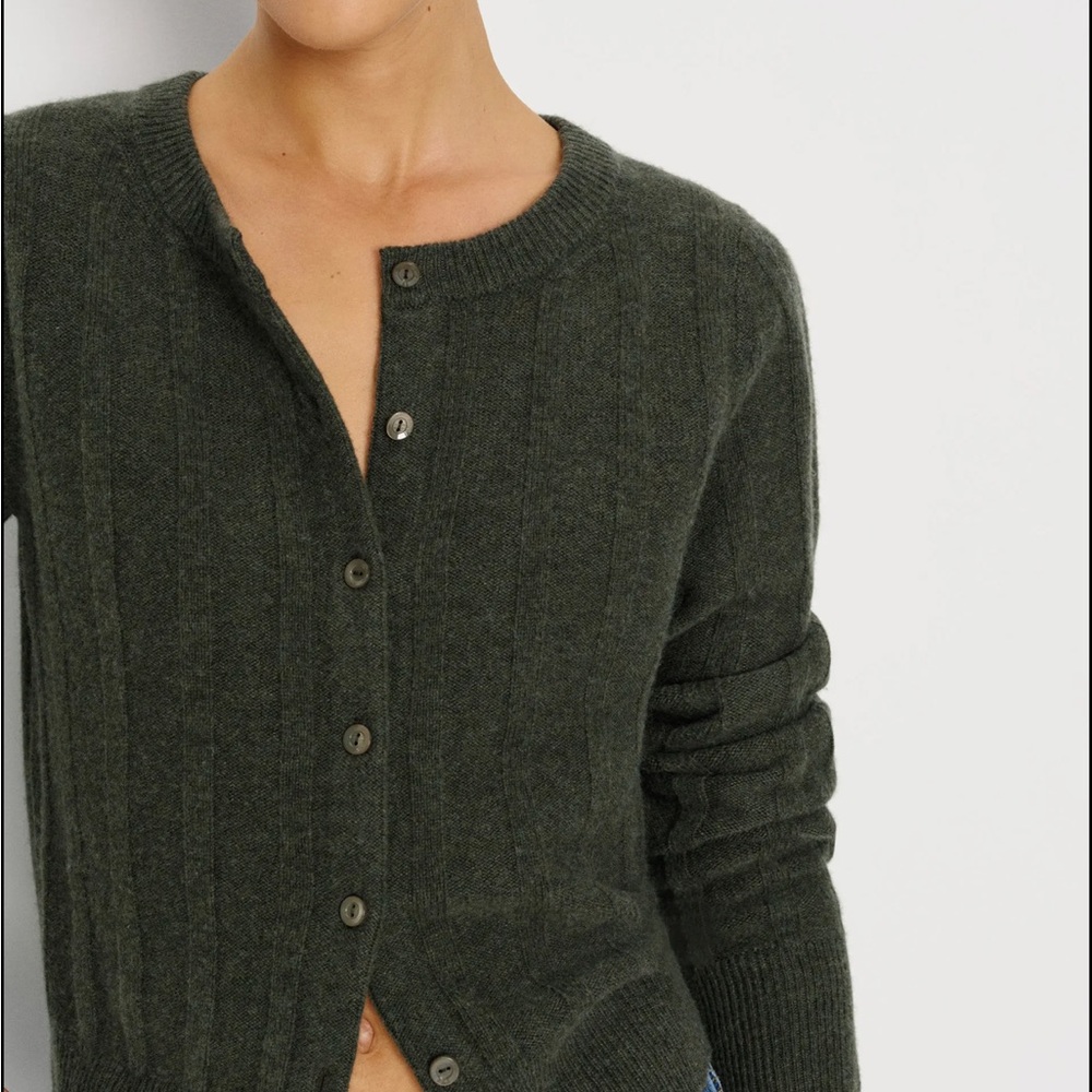 NWT Reformation Hannah Crew Cardigan-M (thyme-green)